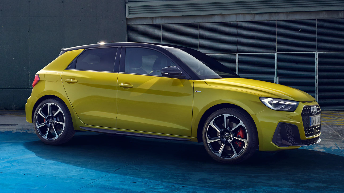 Audi A1 geel