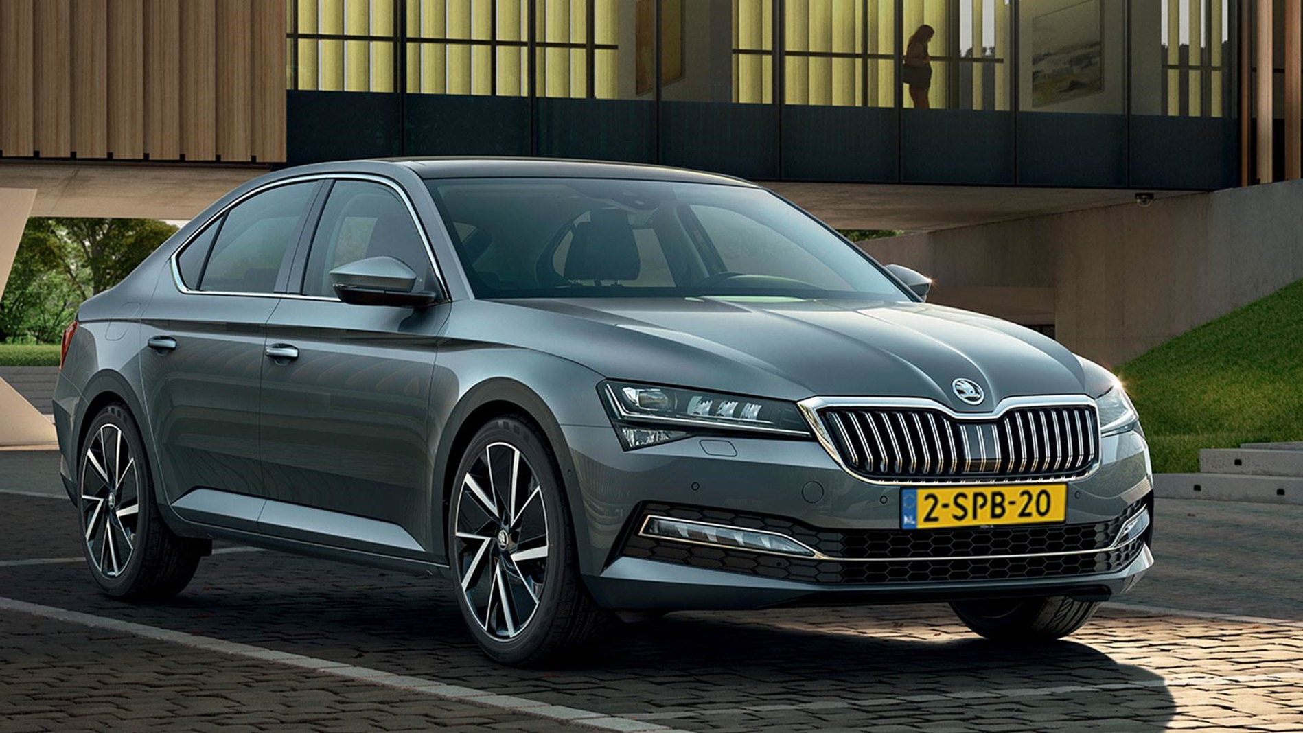 skoda superb lease