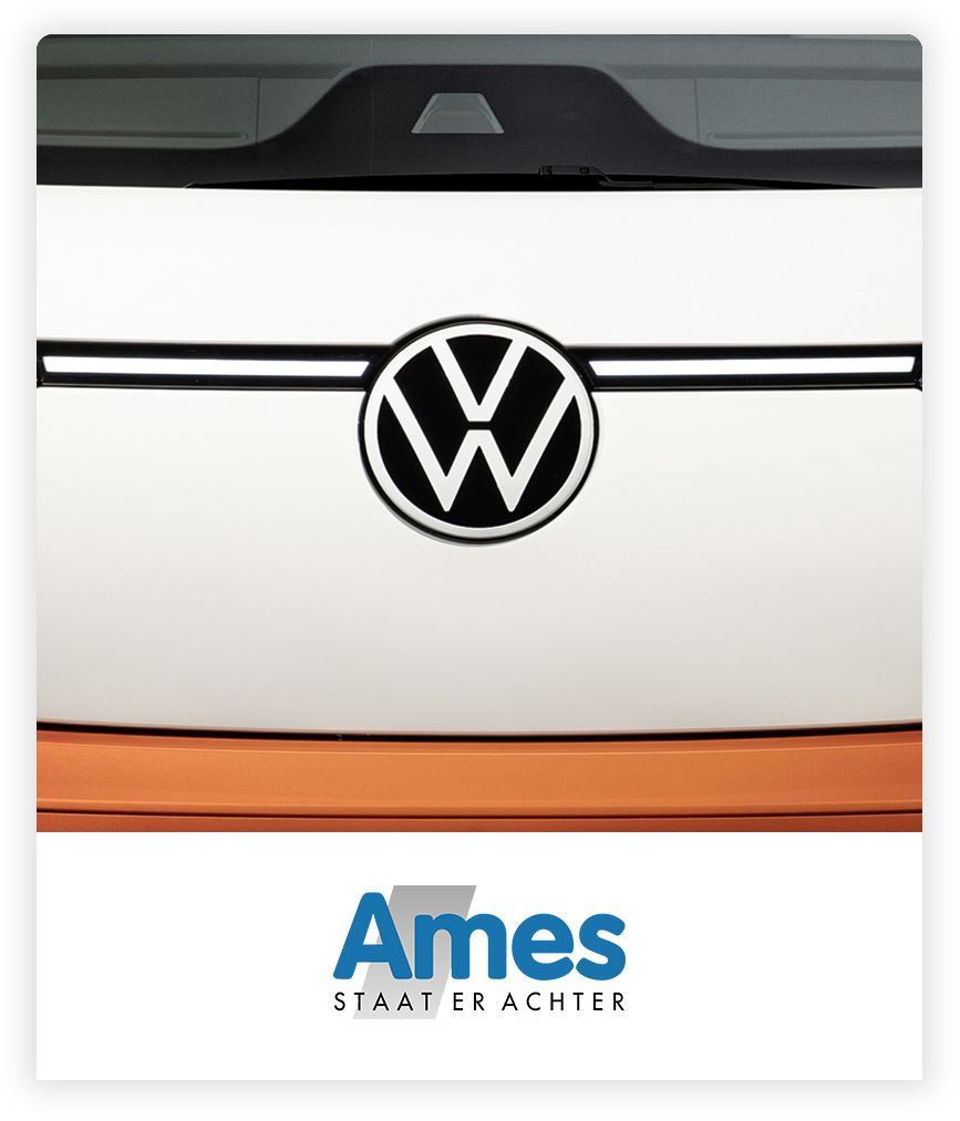 wit met oranje volkswagen grille met Ames Volkswagen logo